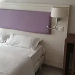 Hotel Jeff 2*