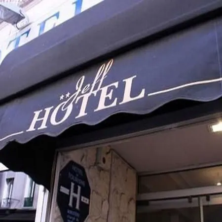 Jeff 2* Paris